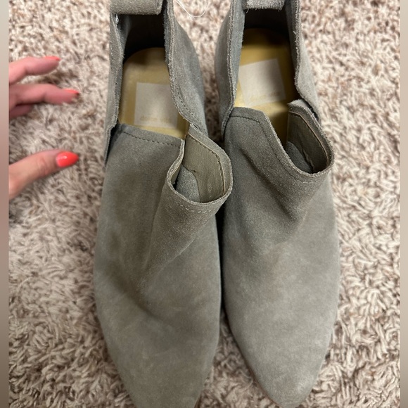 Dolce Vita Booties | 8 - Picture 4 of 6